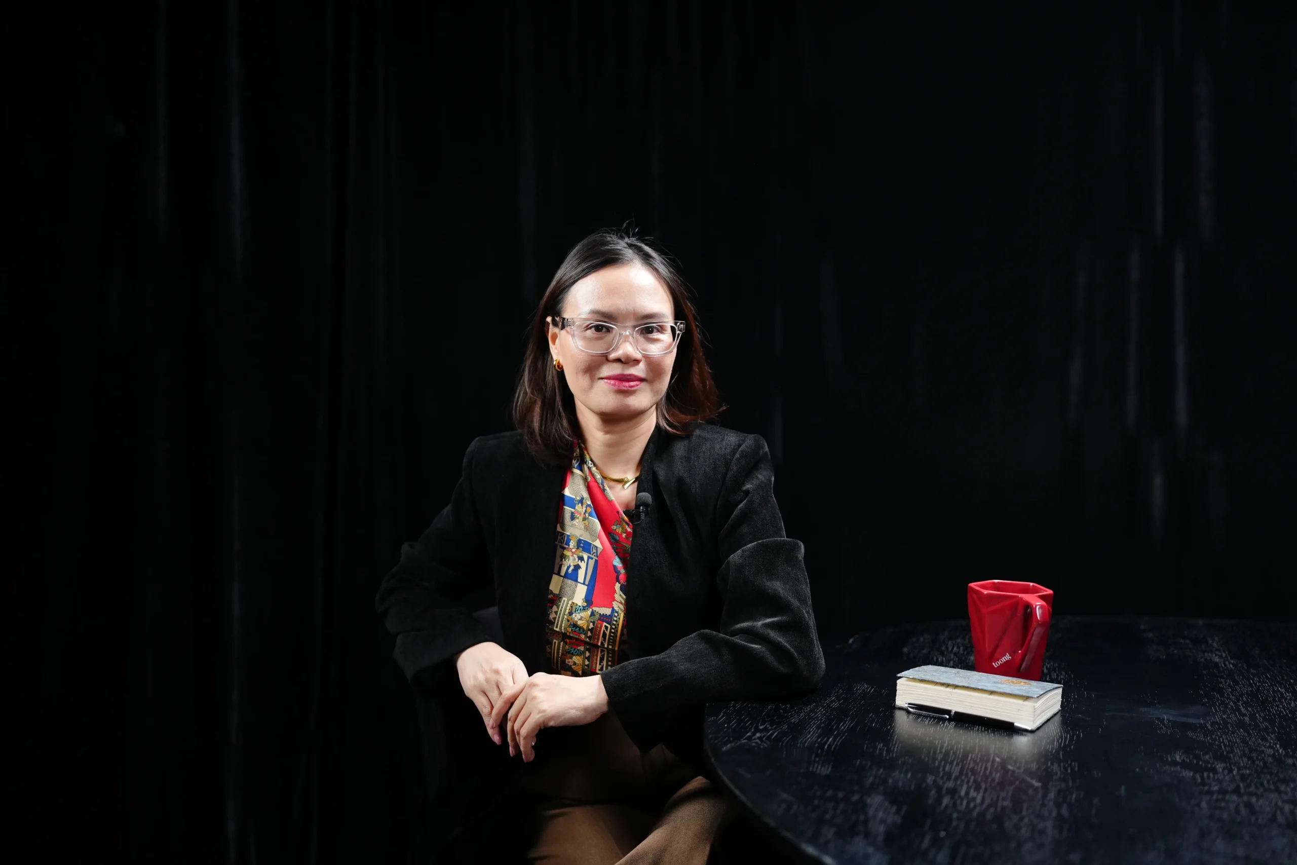 loxo-cung-nha-bao-khong-loan